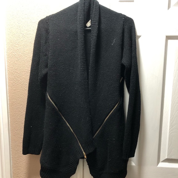 Cardigan - Picture 1 of 4